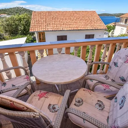 Apartments Senchi Razanj